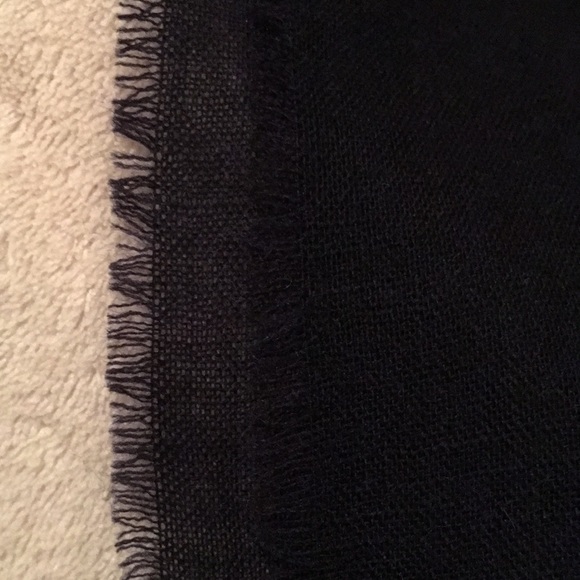 Black Colorful Pattern Large Body Scarf NWT - Picture 6 of 11